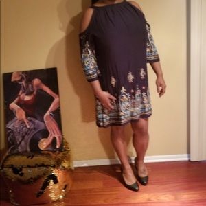 Cold shoulder midi Sangria size 14W NWOT